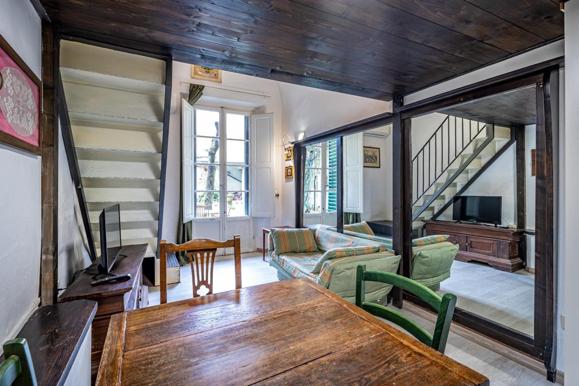 Roommo Pergola * Florencia